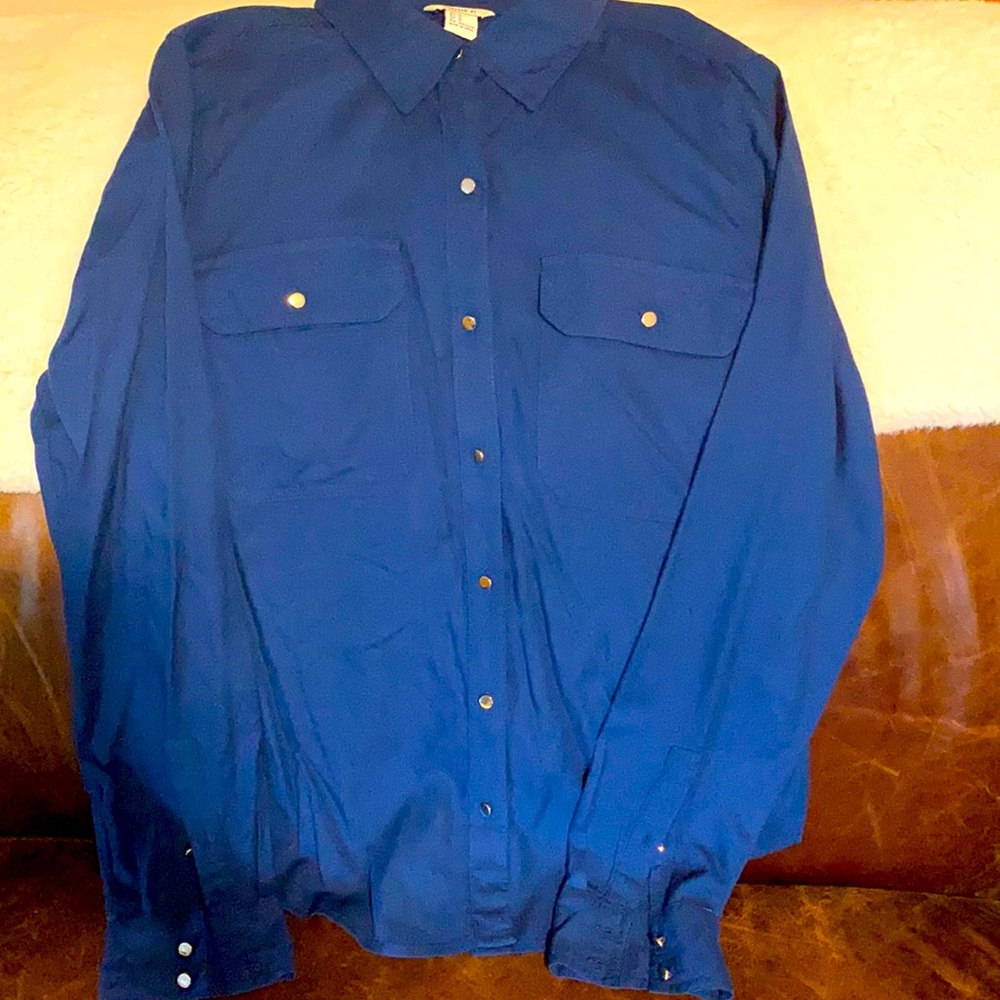 Forever21 women’s blouse button down